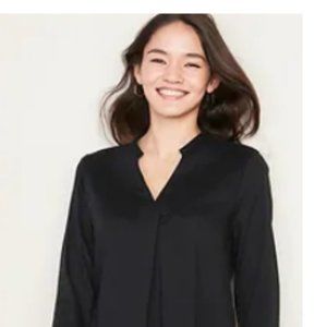 Relaxed Split Neck Top